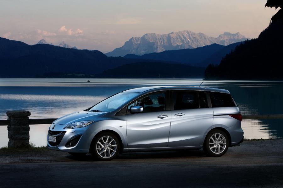  Mazda5 2011 года  (фото 27 из 184)